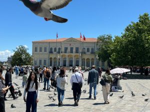 Tarih kokan İzmir...